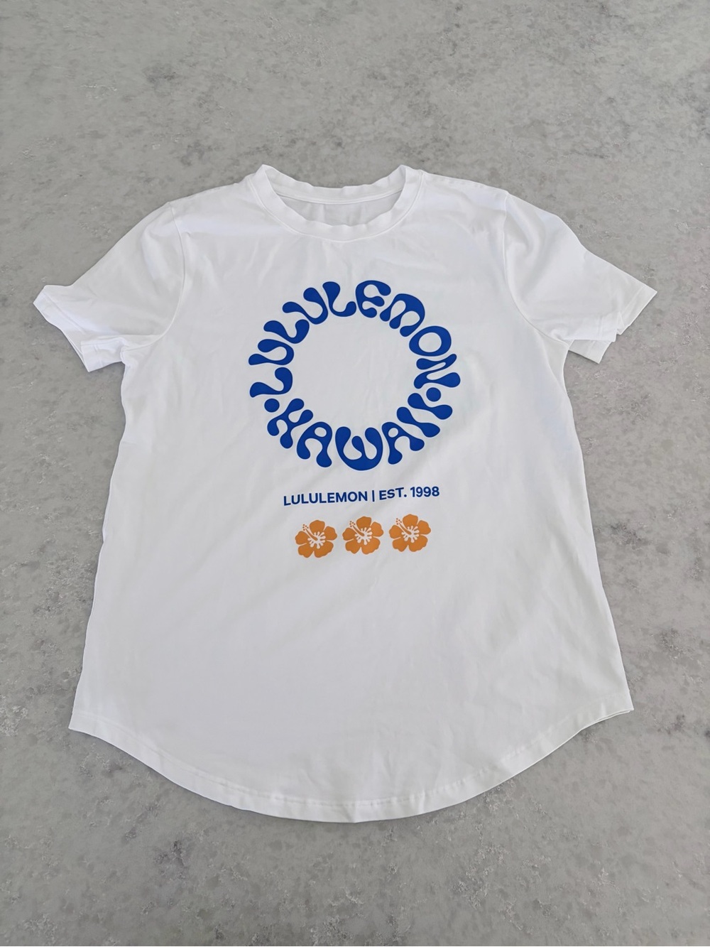Lululemon Hawaii Hibiscus Love Tee - White / Size XS